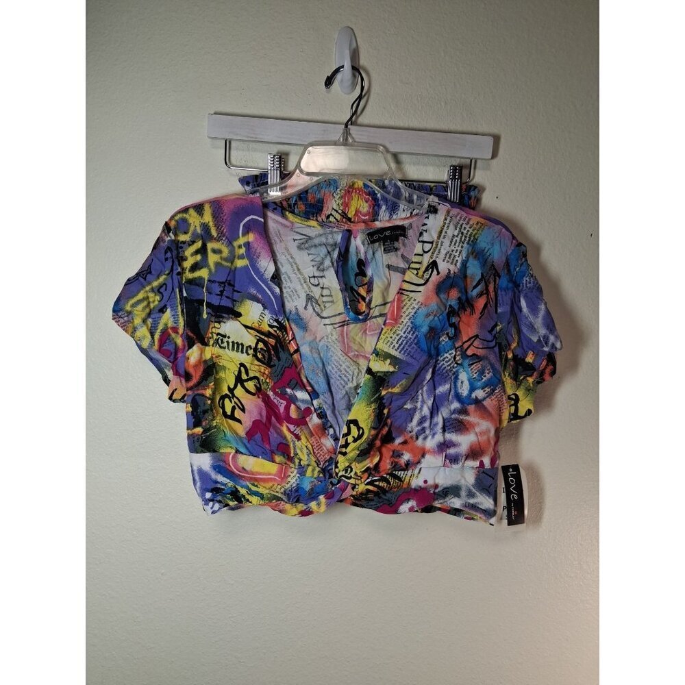 NWT Love by Chelsey Set Crop Top Shorts Graffiti Grunge Y2K Colorful Boho Large